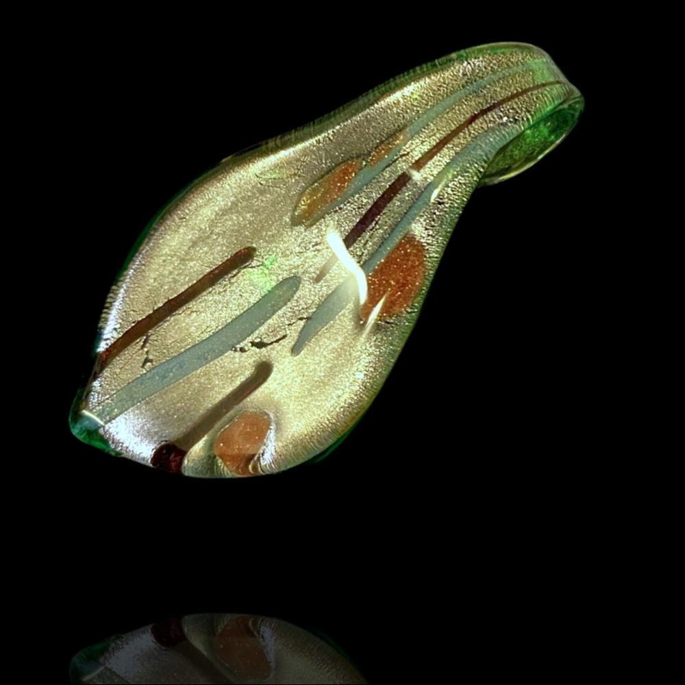 Beautiful Dichroic Green, Black & Copper Pendant - Picture 2 of 3